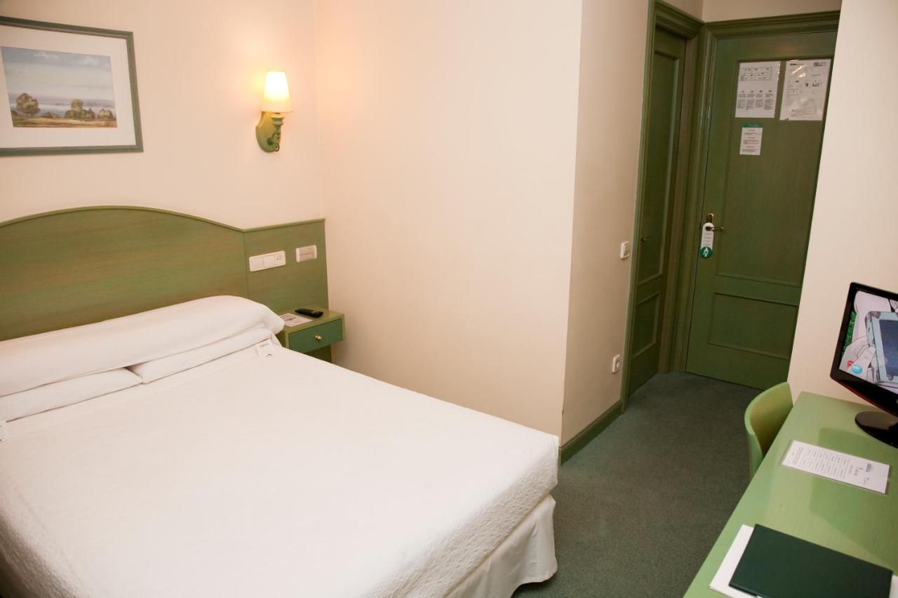 Hostal Navarra Памплона Экстерьер фото
