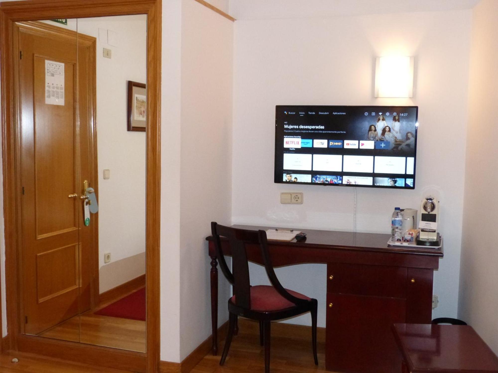 Hostal Navarra Памплона Экстерьер фото