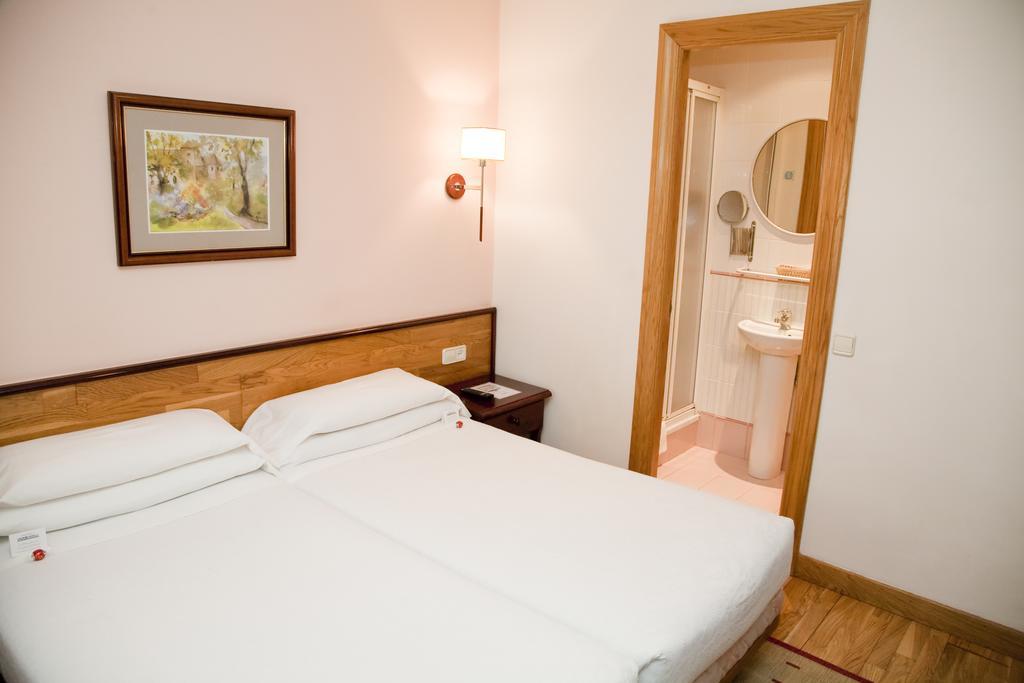 Hostal Navarra Памплона Экстерьер фото