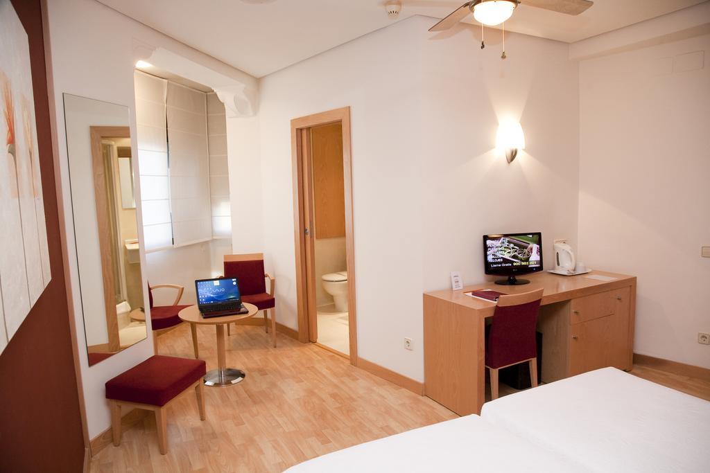 Hostal Navarra Памплона Экстерьер фото