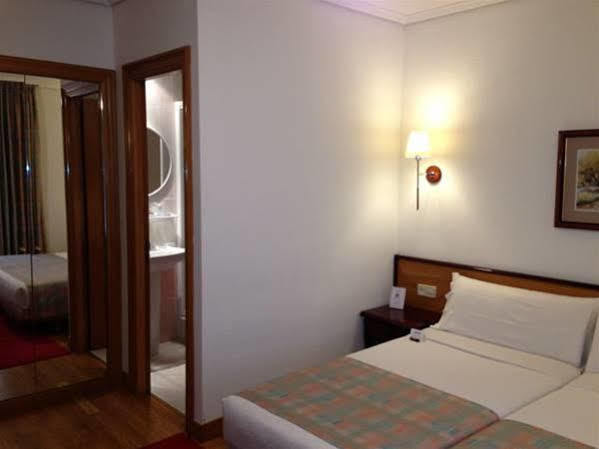 Hostal Navarra Памплона Экстерьер фото
