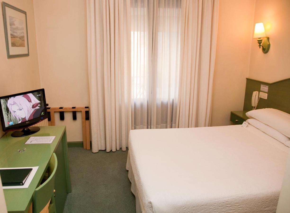 Hostal Navarra Памплона Экстерьер фото
